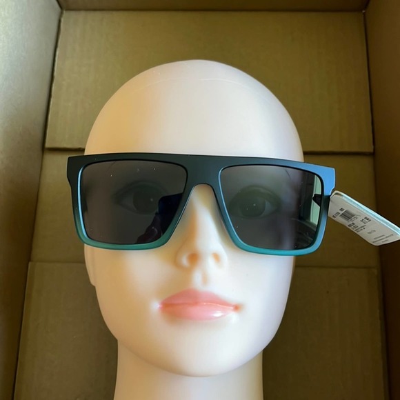 caliblue Accessories - Caliblue Square Sunglasses Black Teal
